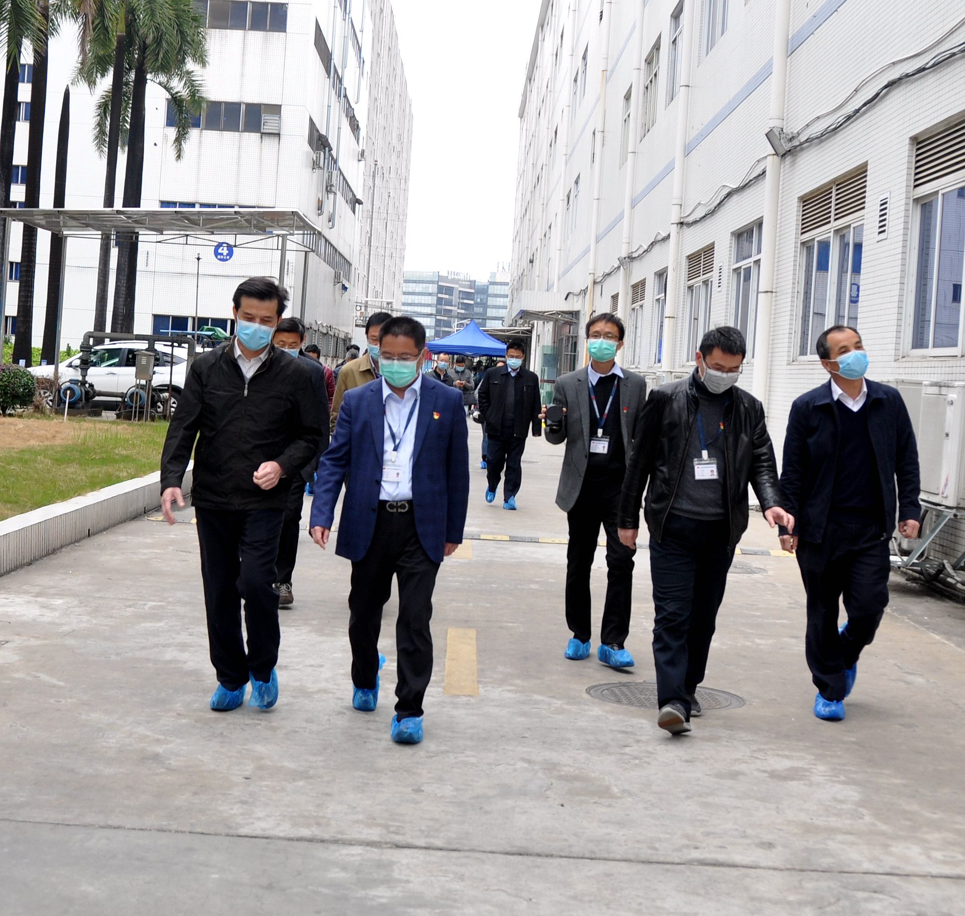 肇慶市疫情防控調(diào)研組考察學(xué)習(xí)風(fēng)華高科防疫工作經(jīng)驗