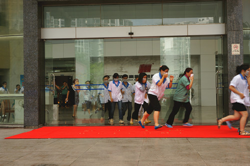 廣晟公司與端州區政府聯合舉辦安全生產應急救援演練