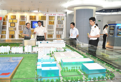 肇慶海關調研風華